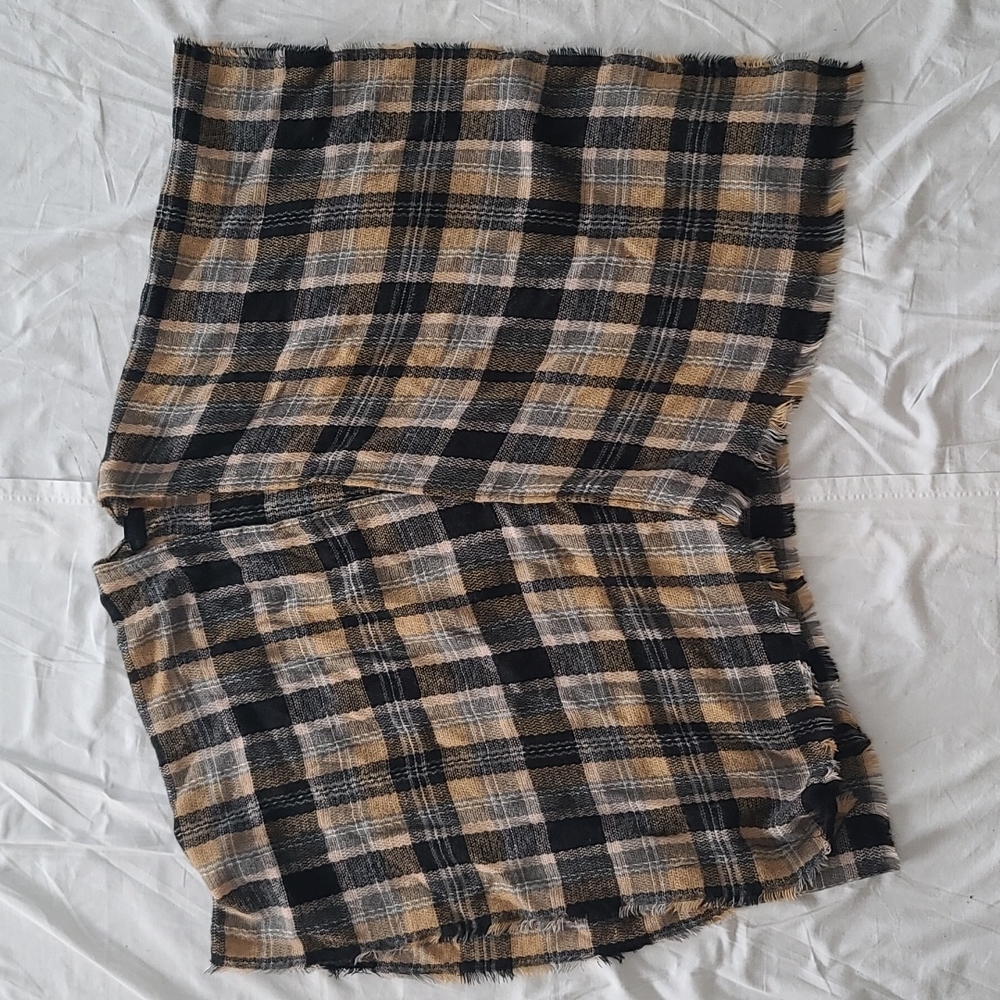Steve Madden plaid tan black wrap kimono One Size fits most